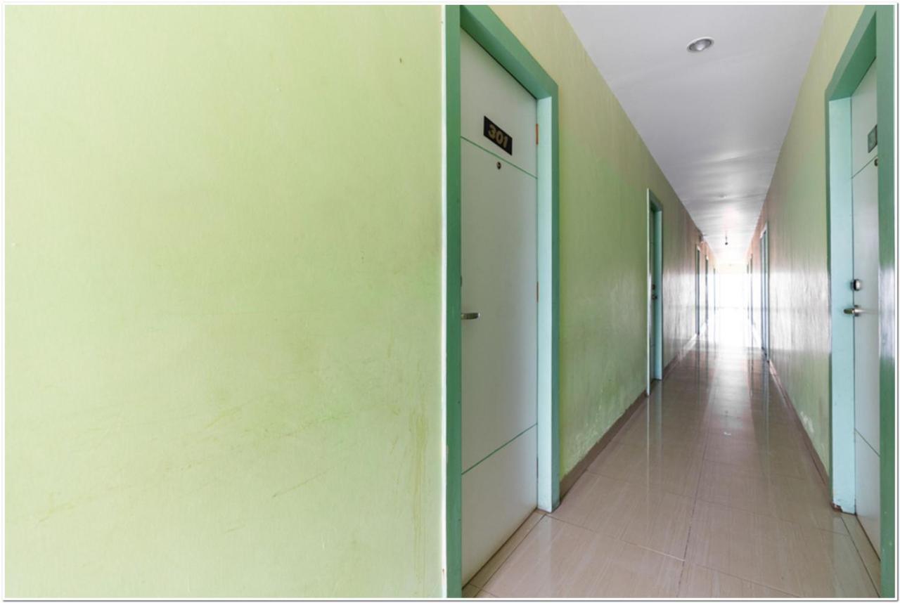Reddoorz Plus @ Hertasning Area Macasar Exterior foto
